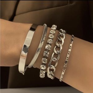 5 NEW CHAIN / CRYSTAL BRACELET SET